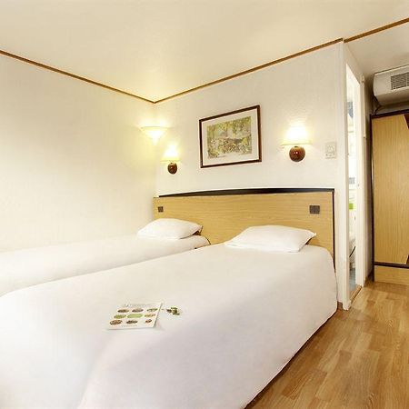 Campanile Hotel 马耶讷 客房 照片