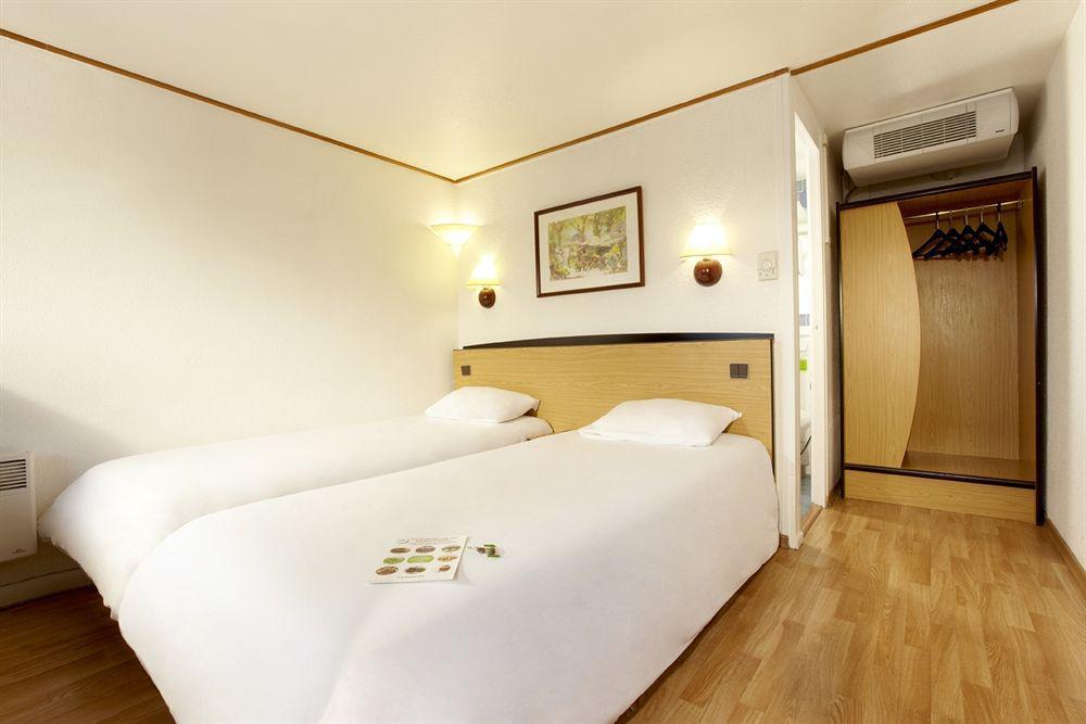 Campanile Hotel 马耶讷 客房 照片